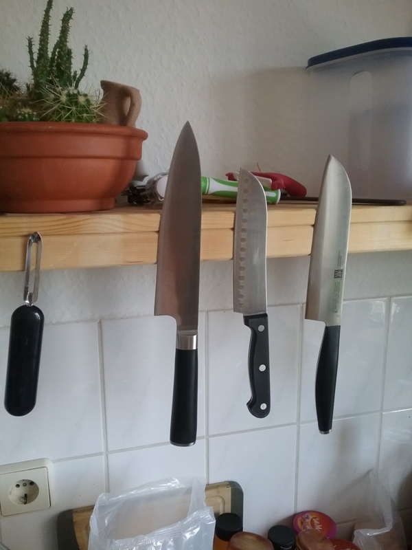 Küchenregal Messerhalter