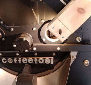 Magnetische Lampe an Kaffeeröster