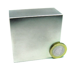 Quadermagnet 60,0 x 60,0 x 30,0 mm N45 Nickel - hält 130 kg