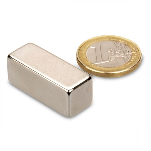 Quadermagnet 30,0 x 12,0 x 12,0 mm N52 Nickel - hält 17,5 kg