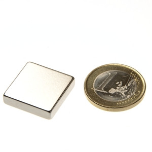 Quadermagnet 20,0 x 20,0 x 5,0 mm N45 Nickel - hält 6 kg