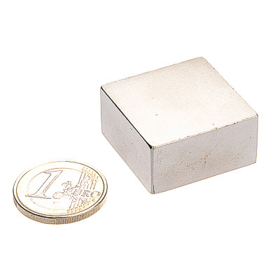 Quadermagnet 30,0 x 30,0 x 15,0 mm N45 Nickel - hält 32 kg